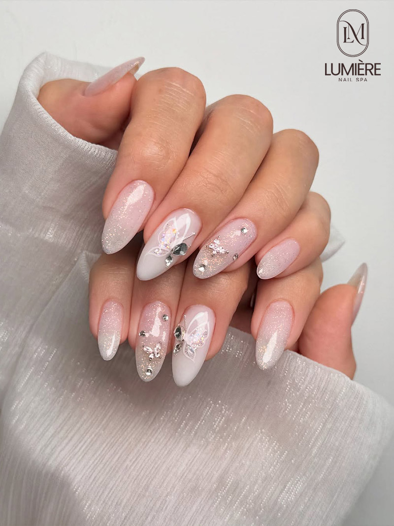 Lumière Nail Spa